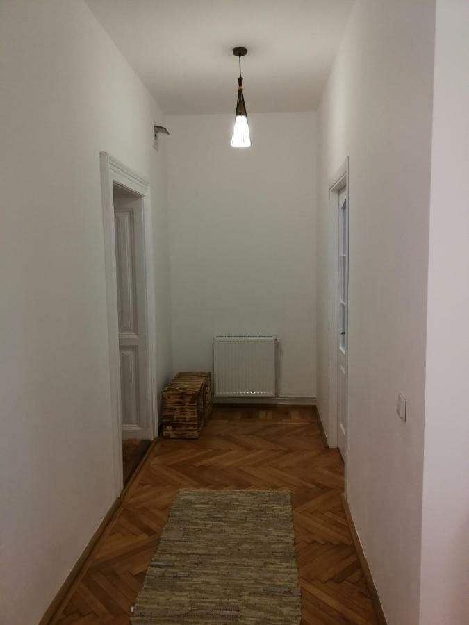 Apartament Hunter Lejlighed Cluj-Napoca Eksteriør billede