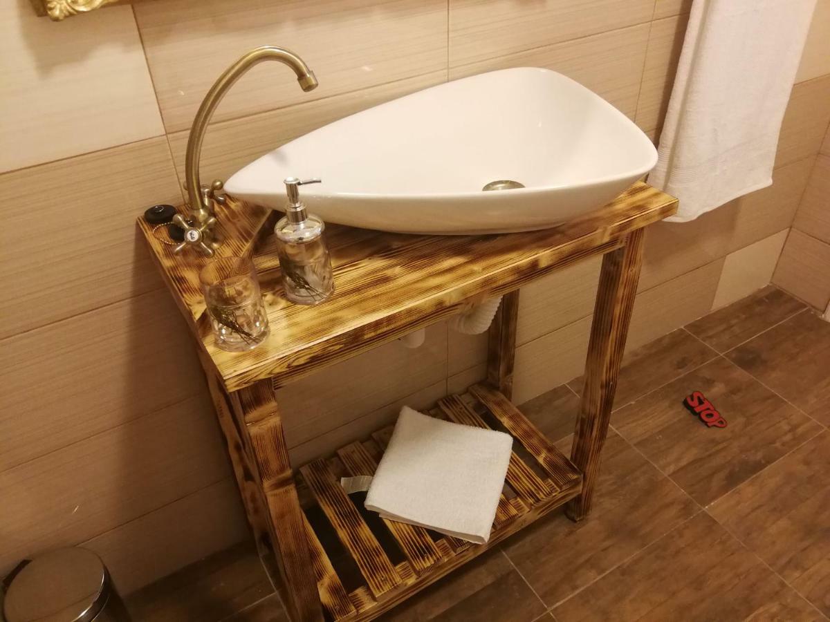 Apartament Hunter Lejlighed Cluj-Napoca Eksteriør billede