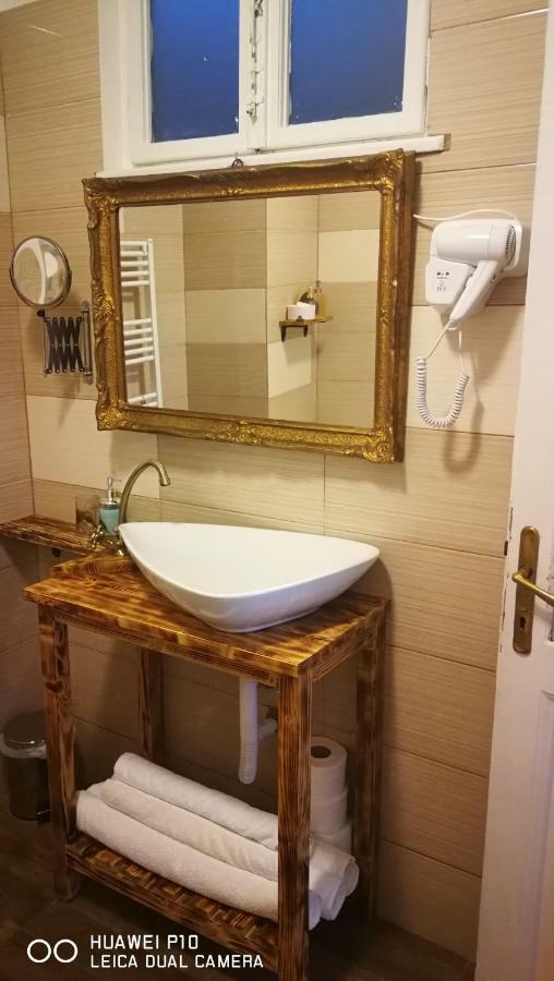 Apartament Hunter Lejlighed Cluj-Napoca Eksteriør billede