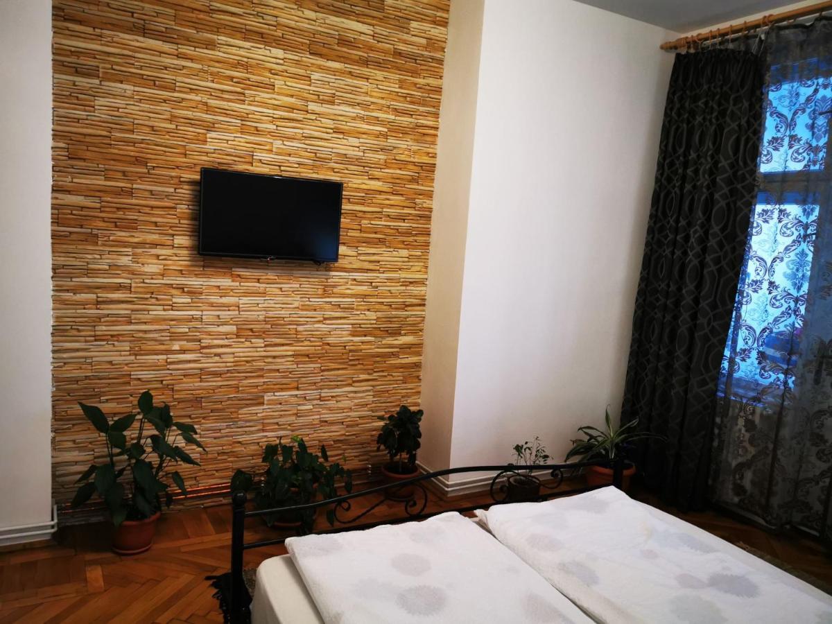 Apartament Hunter Lejlighed Cluj-Napoca Eksteriør billede